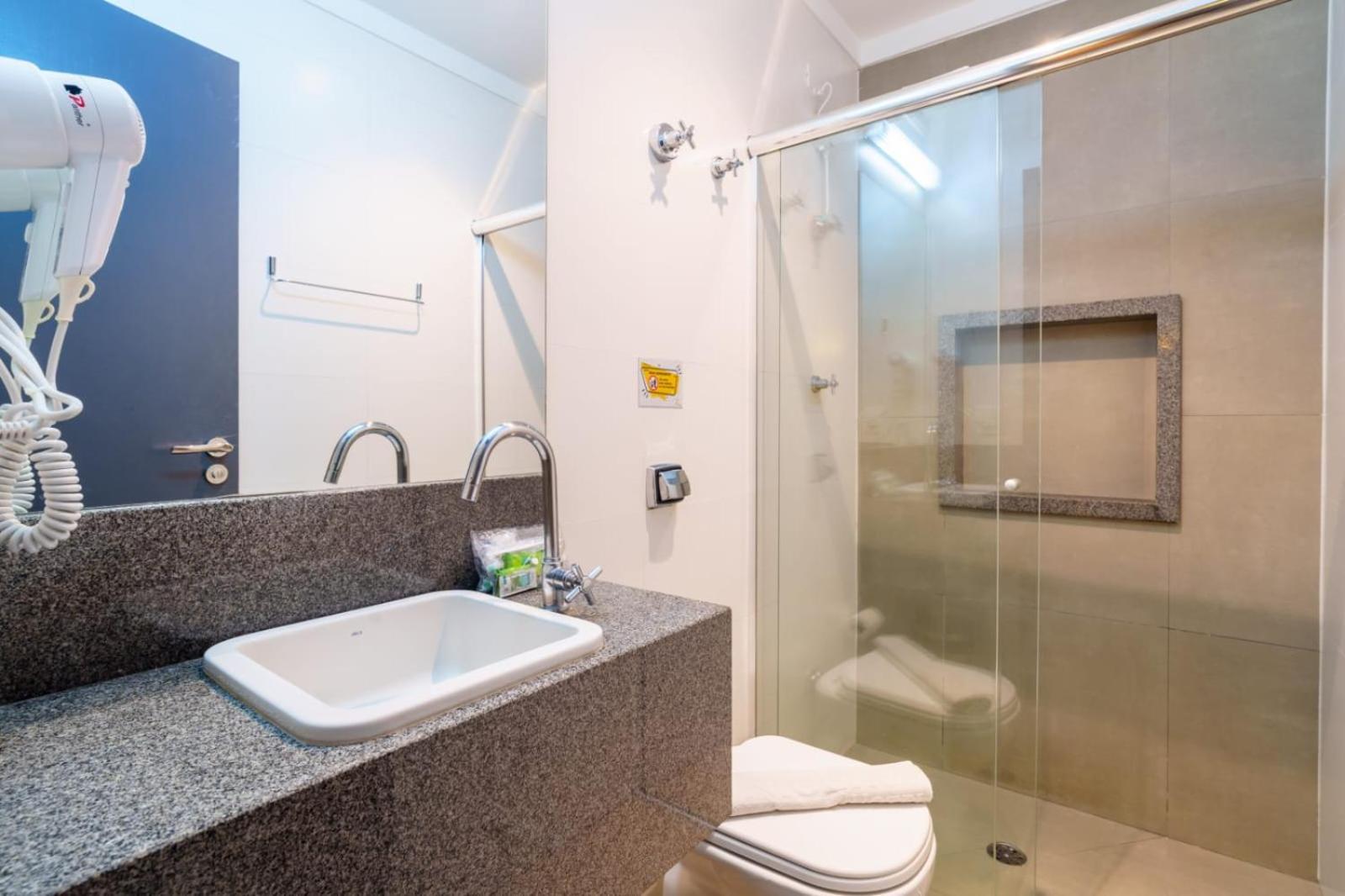 Uniclass Hotel Pinheiros Сао Паоло Екстериор снимка