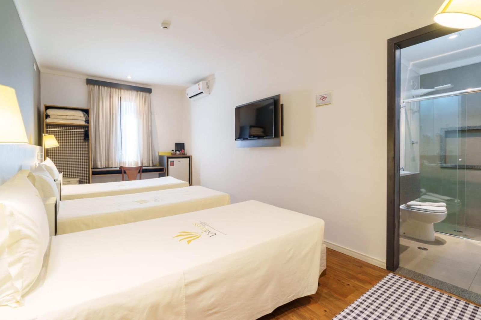 Uniclass Hotel Pinheiros Сао Паоло Екстериор снимка
