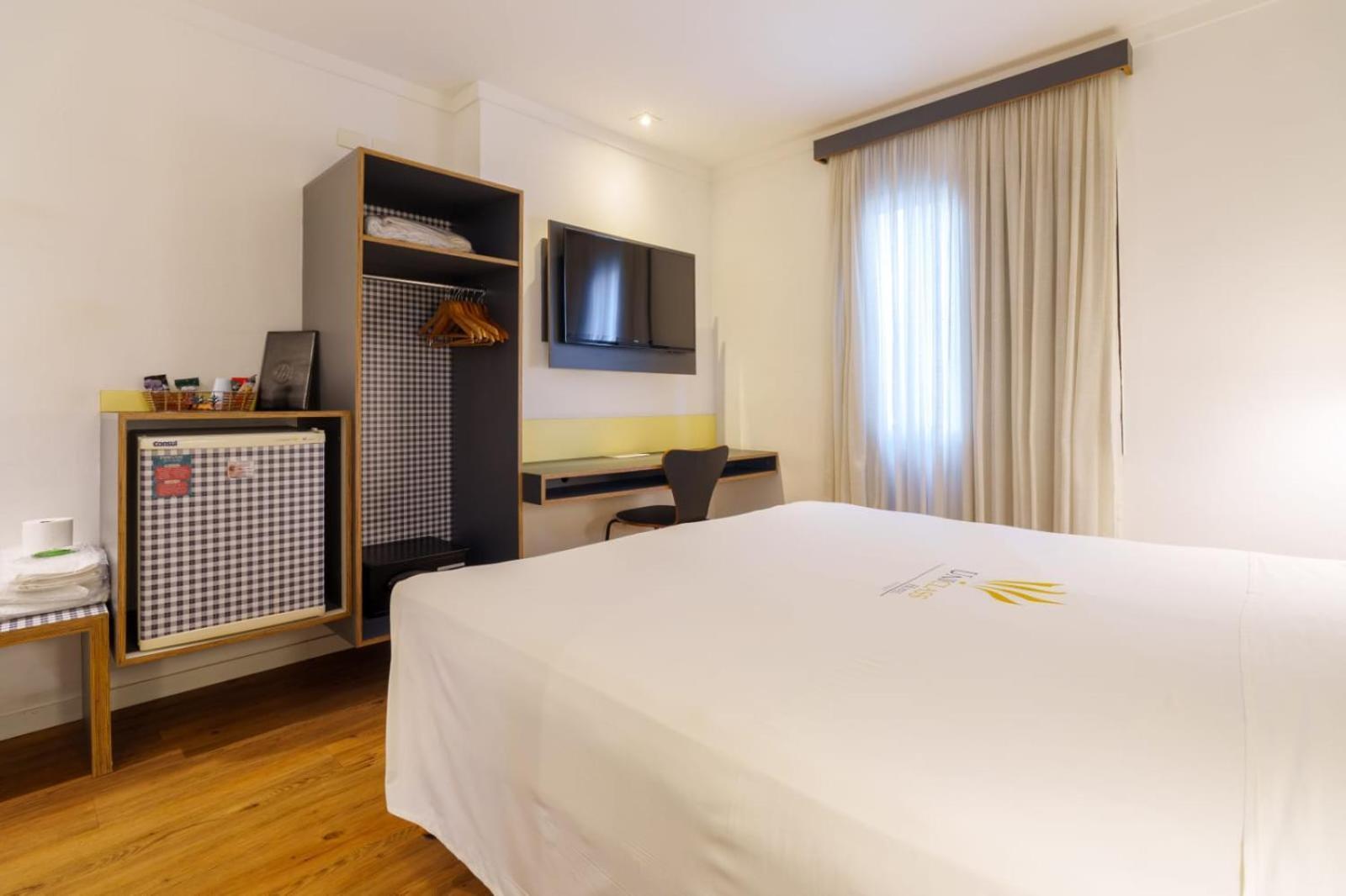 Uniclass Hotel Pinheiros Сао Паоло Екстериор снимка