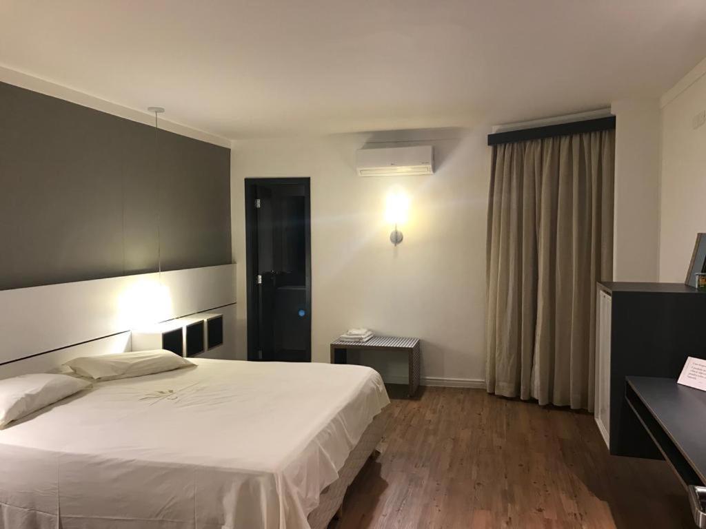 Uniclass Hotel Pinheiros Сао Паоло Екстериор снимка